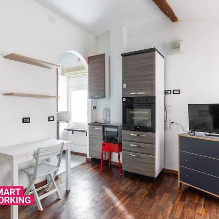 Studio Malcontenti Con Terrazzo By Wonderful Ltaly Bologna Exteriör bild