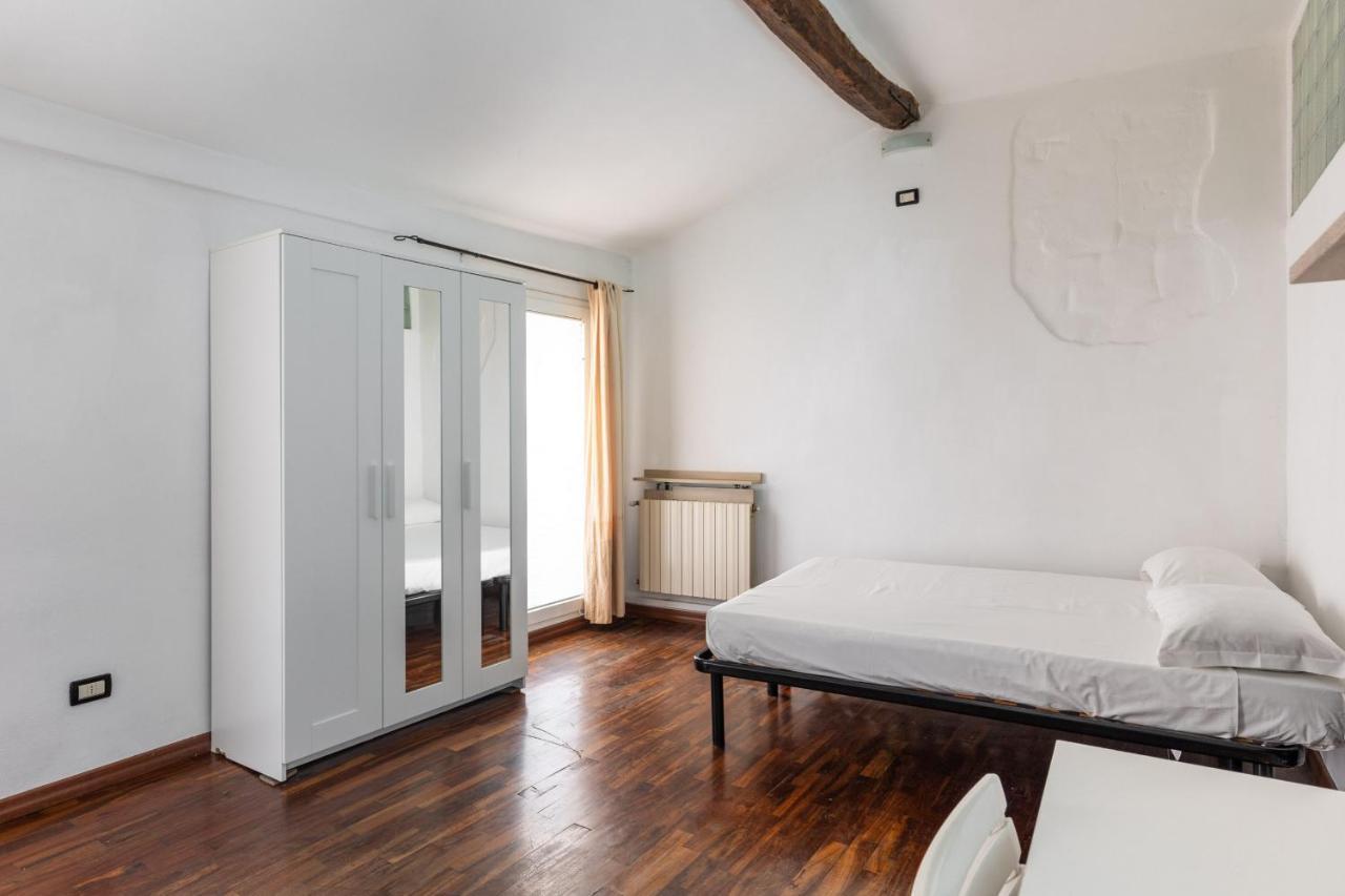 Studio Malcontenti Con Terrazzo By Wonderful Ltaly Bologna Exteriör bild