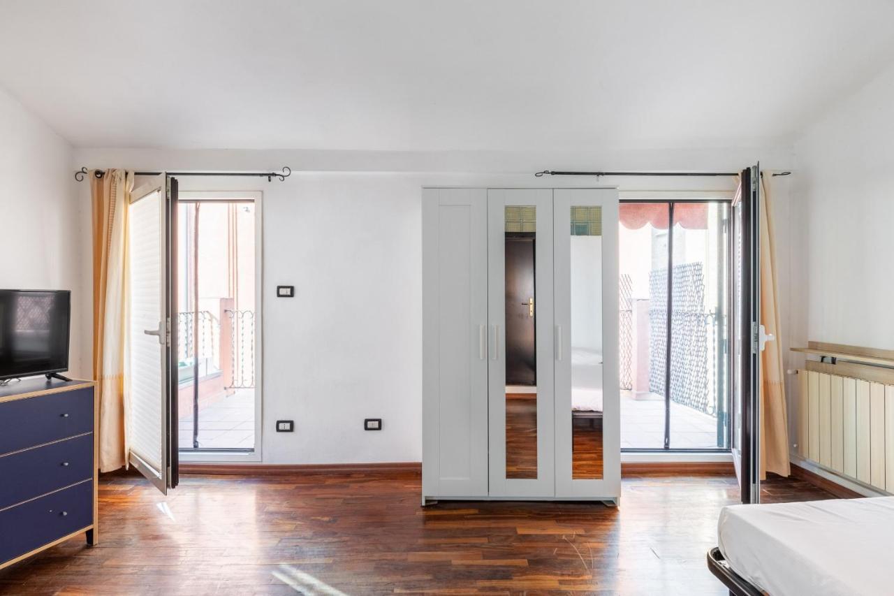 Studio Malcontenti Con Terrazzo By Wonderful Ltaly Bologna Exteriör bild