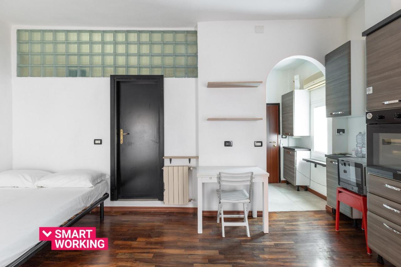 Studio Malcontenti Con Terrazzo By Wonderful Ltaly Bologna Exteriör bild